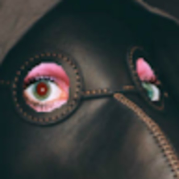 Meet your Posher, Natalie - Picture 1 of 1